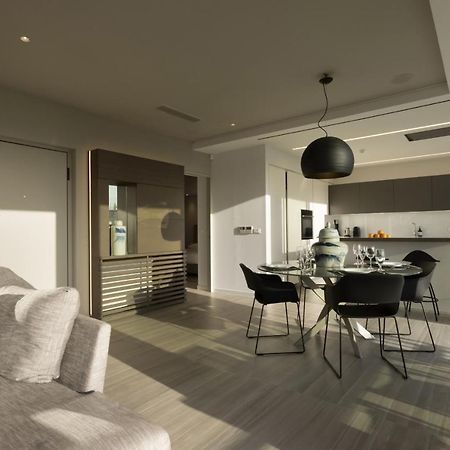 Ueber Lux 2 Bedroom New Penthouse With Acropolis View เอเธนส์ ภายนอก รูปภาพ